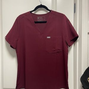 Figs women’s Catarina scrub top, burgundy, large